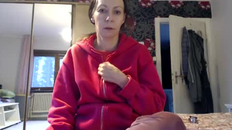 Snapshot of kingandprincess chatting on 07/07/26, 08:24 sexysexyhotwetpinkredpussy online show from 07/07/26, 08:24