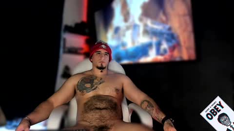 Snapshot of kingbear777 chatting on 02/07/25, 07:38 King Bear online show from 02/07/25, 07:38