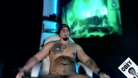 Snapshot of kingbear777 chatting on 02/17/25, 11:23 King Bear online show from 02/17/25, 11:23