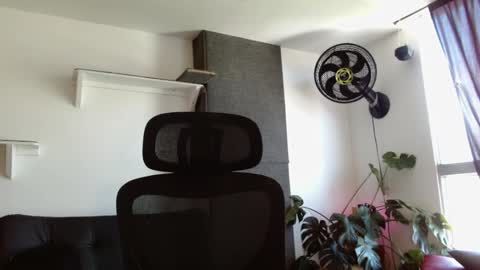 Snapshot of kingcat420 chatting on 01/12/25, 02:52 Jake online show from 01/12/25, 02:52