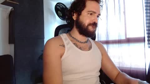 Snapshot of kingcat420 chatting on 02/20/25, 05:18 Jake online show from 02/20/25, 05:18