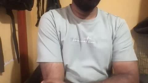 kingcobra_08 online show from 10/31/25, 11:44