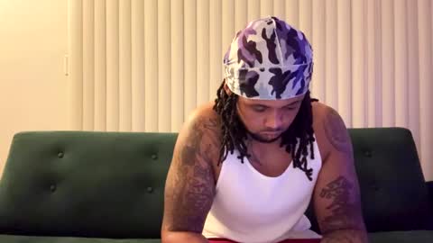 Snapshot of kingdabiggest chatting on 09/28/25, 09:47 KingDaBiggest online show from 09/28/25, 09:47