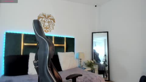 kingg_jay online show from 05/20/26, 11:49