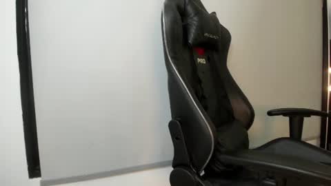 kingg_jay online show from 06/11/26, 11:41