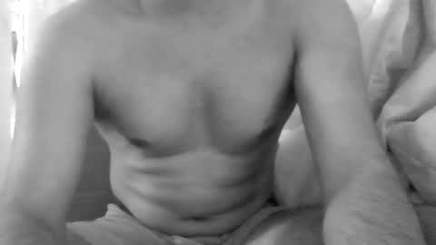 kingindisguise69 online show from 01/29/25, 04:36