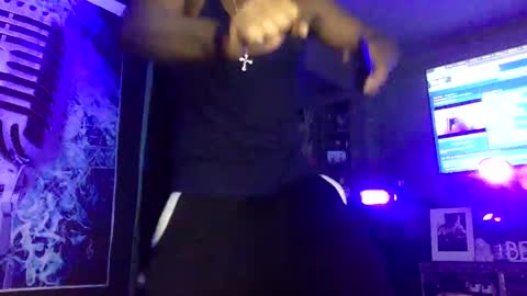 loyal fuck online show from 12/09/24, 03:29