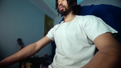 Snapshot of kinglong98 chatting on 03/02/26, 01:41 DADDY online show from 03/02/26, 01:41