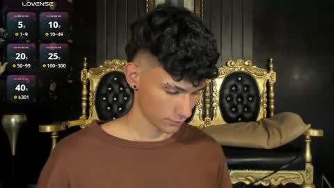 Snapshot of kingparker1 chatting on 12/06/24, 11:00 A L E X online show from 12/06/24, 11:00