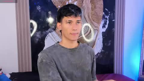 A L E X  online show from 05/26/26, 01:45