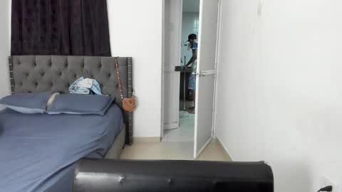 DOMINANT ALPHA KINGS online show from 12/15/25, 12:15