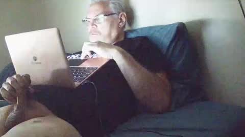 kingtongue10 online show from 10/07/25, 07:11