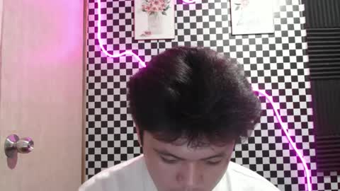 Snapshot of kingvoltage chatting on 03/02/26, 04:58 Yuki online show from 03/02/26, 04:58