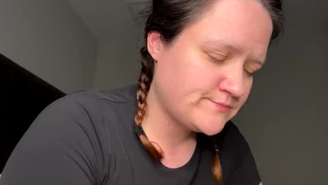 Snapshot of kinkbitch25 chatting on 02/09/26, 12:14 Kinkbitch online show from 02/09/26, 12:14