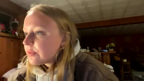 kinkikittiekat online show from 01/05/25, 04:04