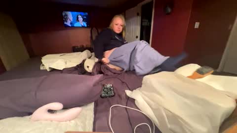 kinkikittiekat online show from 05/16/26, 04:20