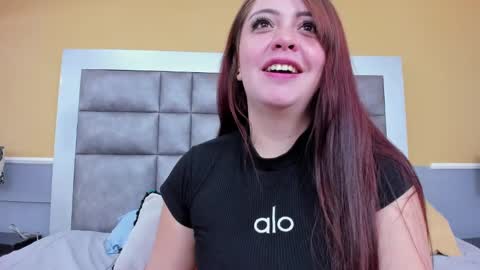 Snapshot of kinky__lovers chatting on 09/09/25, 11:48 Issabella online show from 09/09/25, 11:48