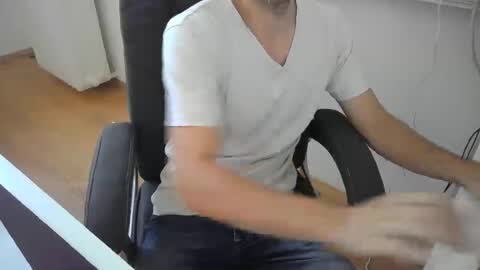 kinky_alaric online show from 06/29/26, 12:05
