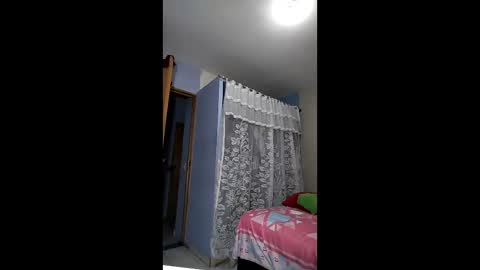 kinky_eli_ online show from 12/05/25, 05:20