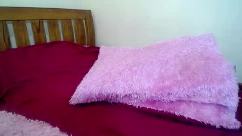 kaiya online show from 12/25/24, 08:18