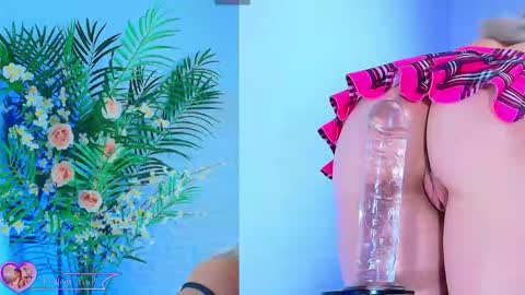 Snapshot of kinky_karo chatting on 09/10/25, 01:27 online show from 09/10/25, 01:27