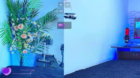 Snapshot of kinky_karo chatting on 11/16/25, 01:33 online show from 11/16/25, 01:33