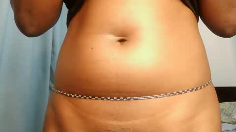 Lola online show from 10/26/25, 12:44