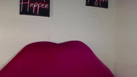 princess online show from 04/27/26, 07:39