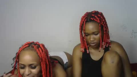 Cupshee and cushey online show from 09/24/25, 04:32