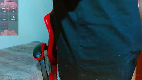 Snapshot of kinkybabies_ chatting on 02/07/26, 06:28 Mercury online show from 02/07/26, 06:28