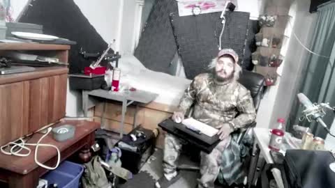 Snapshot of kinkybiguy14 chatting on 09/09/25, 09:20 Kinky Cassie online show from 09/09/25, 09:20