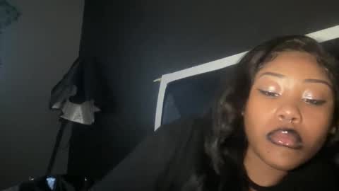 Bunniii online show from 01/24/25, 09:26