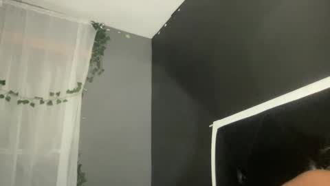 Bunniii online show from 02/09/25, 10:09