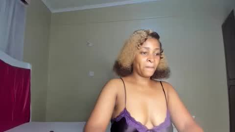 Kinky online show from 04/12/26, 04:12