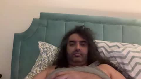 Snapshot of kinkyman16 chatting on 10/25/25, 09:06 kinkyman16 online show from 10/25/25, 09:06