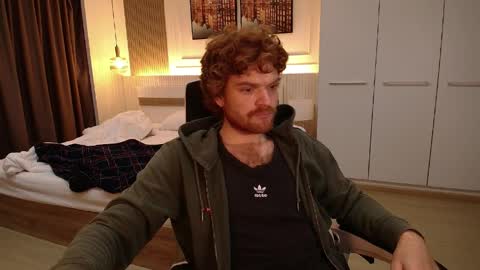 Kenny online show from 04/09/26, 03:17