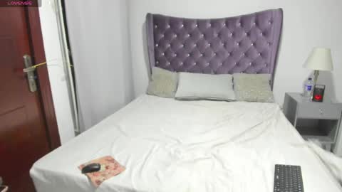 Snapshot of kinkyworld_ chatting on 05/09/26, 02:50 FREE ONLYFANS online show from 05/09/26, 02:50