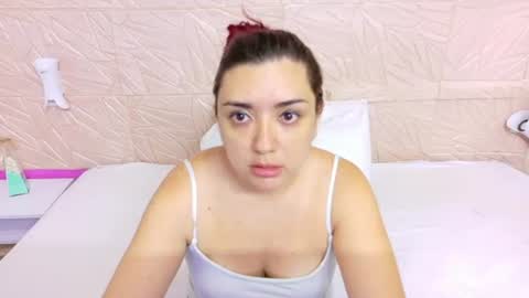 Snapshot of kinkyy_redhead chatting on 06/22/26, 11:07 kinkyy_redhead online show from 06/22/26, 11:07