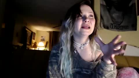 Kipsy Rose online show from 09/23/25, 12:46