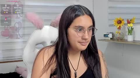 Snapshot of kir_ely chatting on 05/09/26, 07:19 kir_ely online show from 05/09/26, 07:19