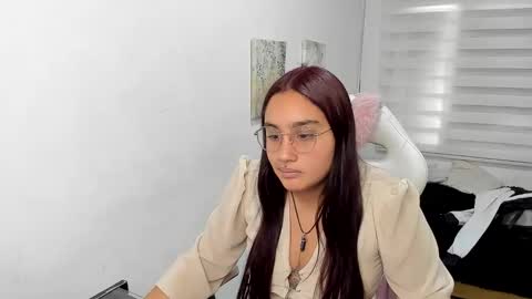 Snapshot of kir_ely chatting on 06/02/26, 06:54 kir_ely online show from 06/02/26, 06:54
