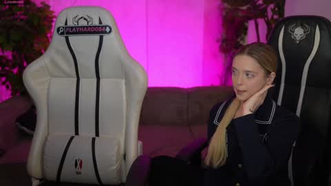 Sweet girls online show from 12/04/25, 08:23