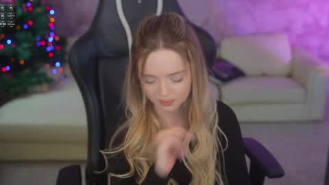 Sweet girls online show from 01/18/26, 01:15