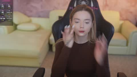 Sweet girls online show from 02/15/26, 08:13