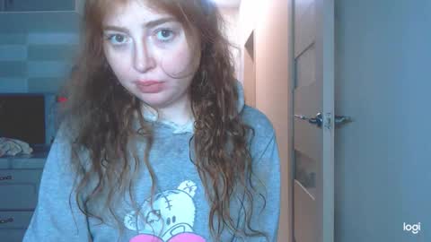 Kira online show from 12/16/25, 12:32