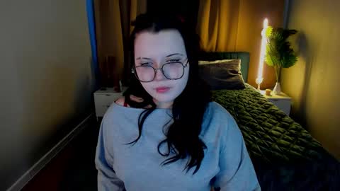 kira online show from 02/26/26, 01:15