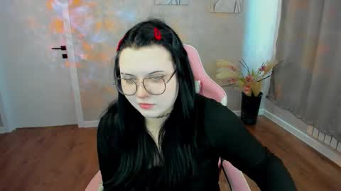 kira online show from 03/22/26, 01:31