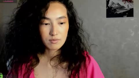 Aura online show from 11/24/25, 05:40