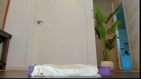 kira_mask online show from 07/22/26, 05:05