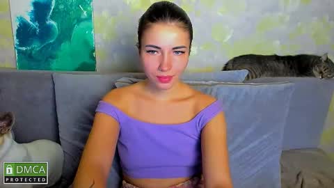 Kira  online show from 11/15/25, 07:43